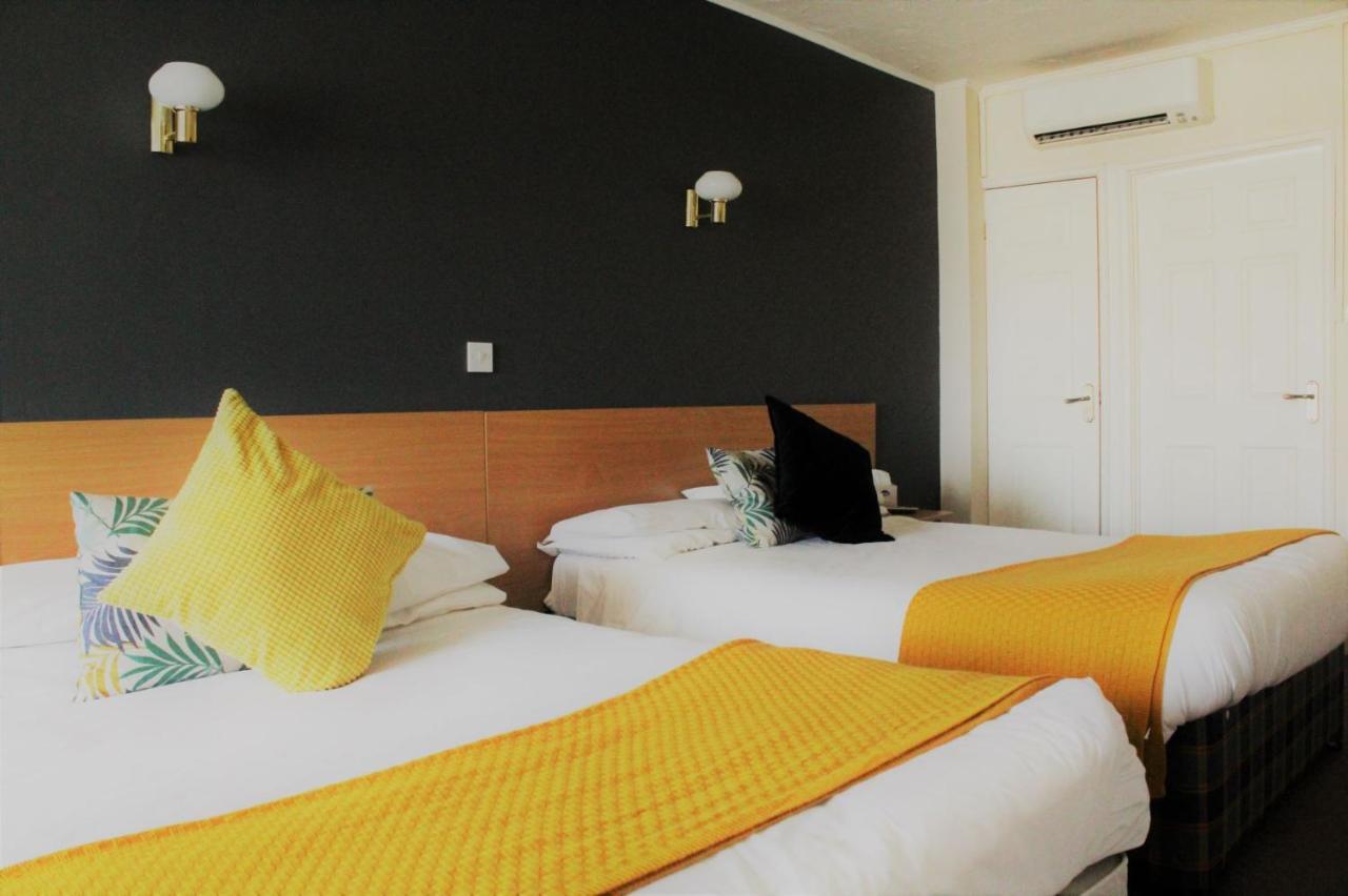 The Town & Country Lodge Dundry 외부 사진