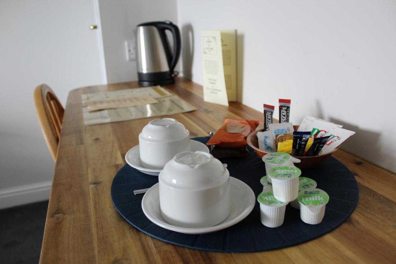 The Town & Country Lodge Dundry 외부 사진