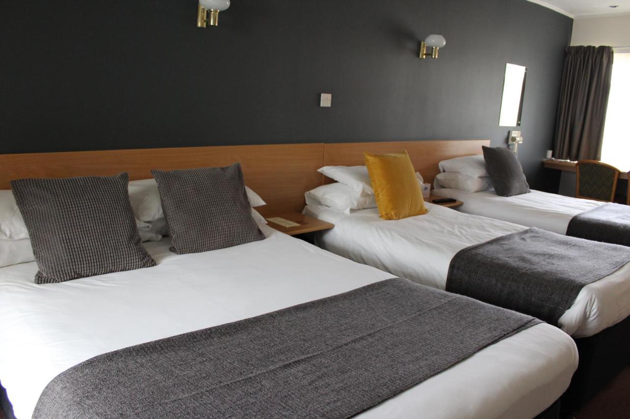 The Town & Country Lodge Dundry 외부 사진