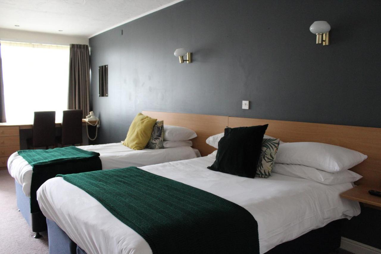 The Town & Country Lodge Dundry 외부 사진