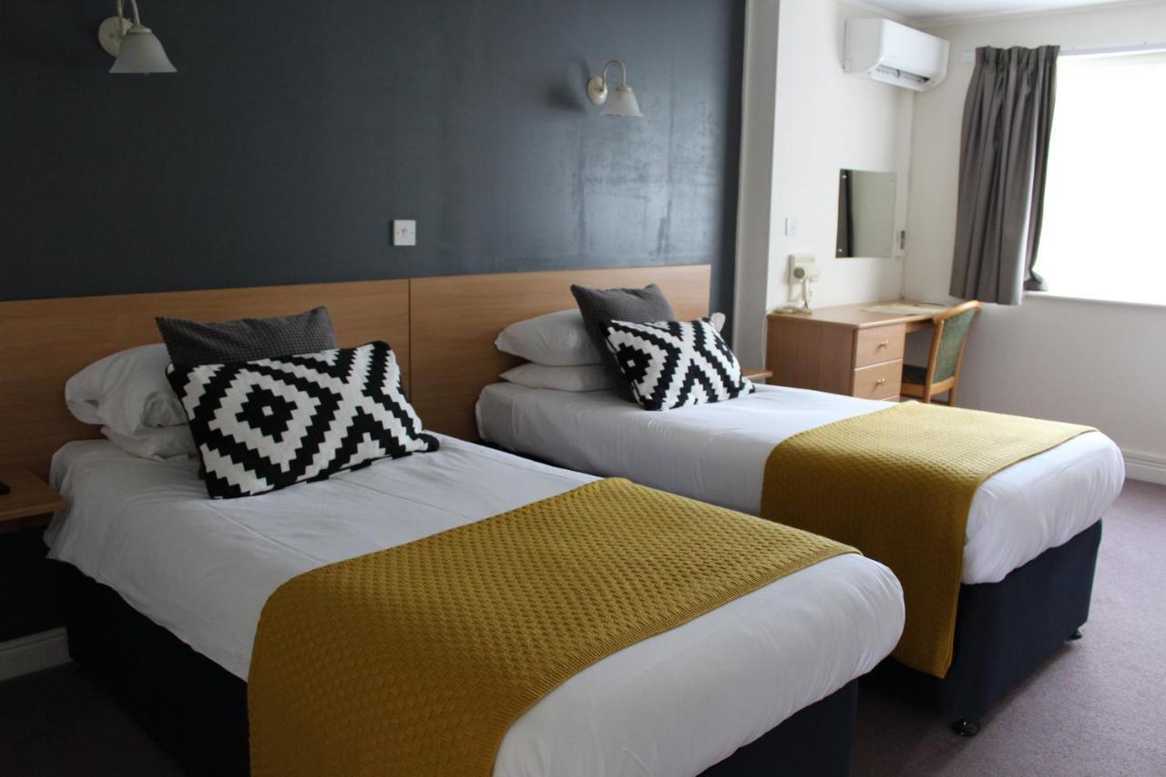 The Town & Country Lodge Dundry 외부 사진