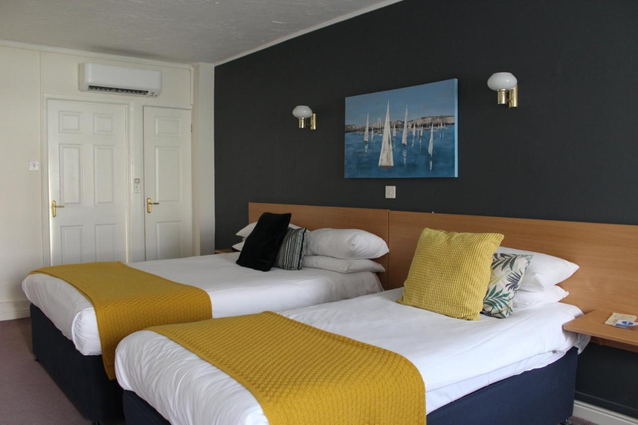 The Town & Country Lodge Dundry 외부 사진