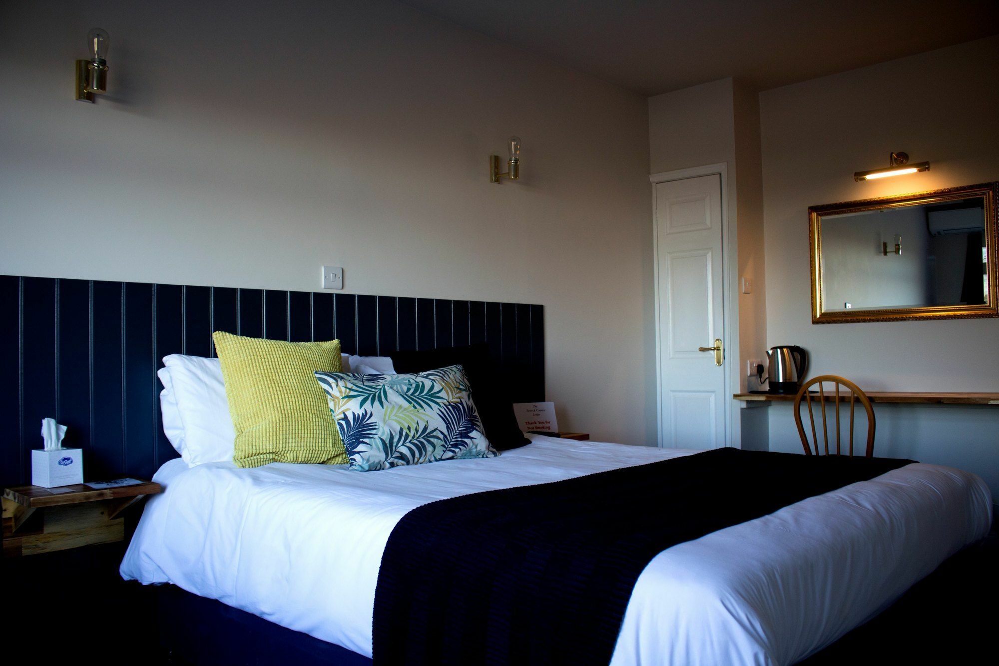 The Town & Country Lodge Dundry 외부 사진